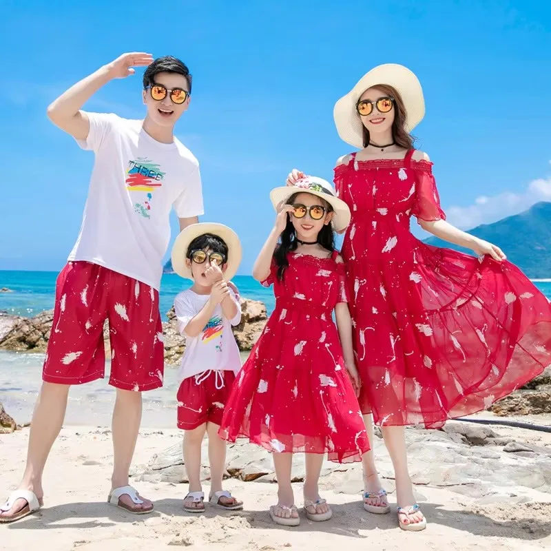 Summer Clothing Looks - Urlaubs-Urlaubs-Look, passende Familienkleidung, Strand-Tochter- und Mutterkleider,