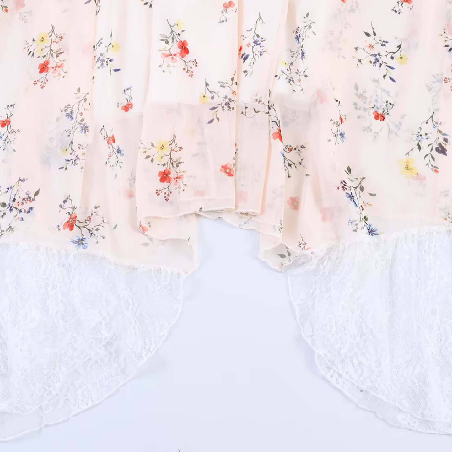Modisches Ärmelloses Kleid mit – Summer Line Clothing Brand Bewertung und Preis